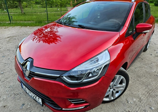 Renault Clio cena 37700 przebieg: 137000, rok produkcji 2017 z Gdynia małe 781